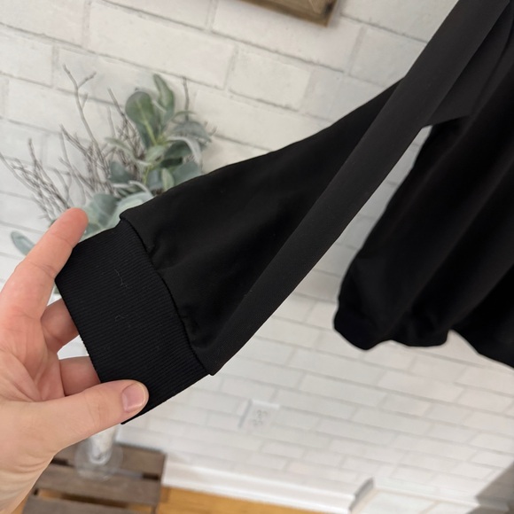 Black 'MAMA' Graphic Sweatshirt - Picture 7 of 7